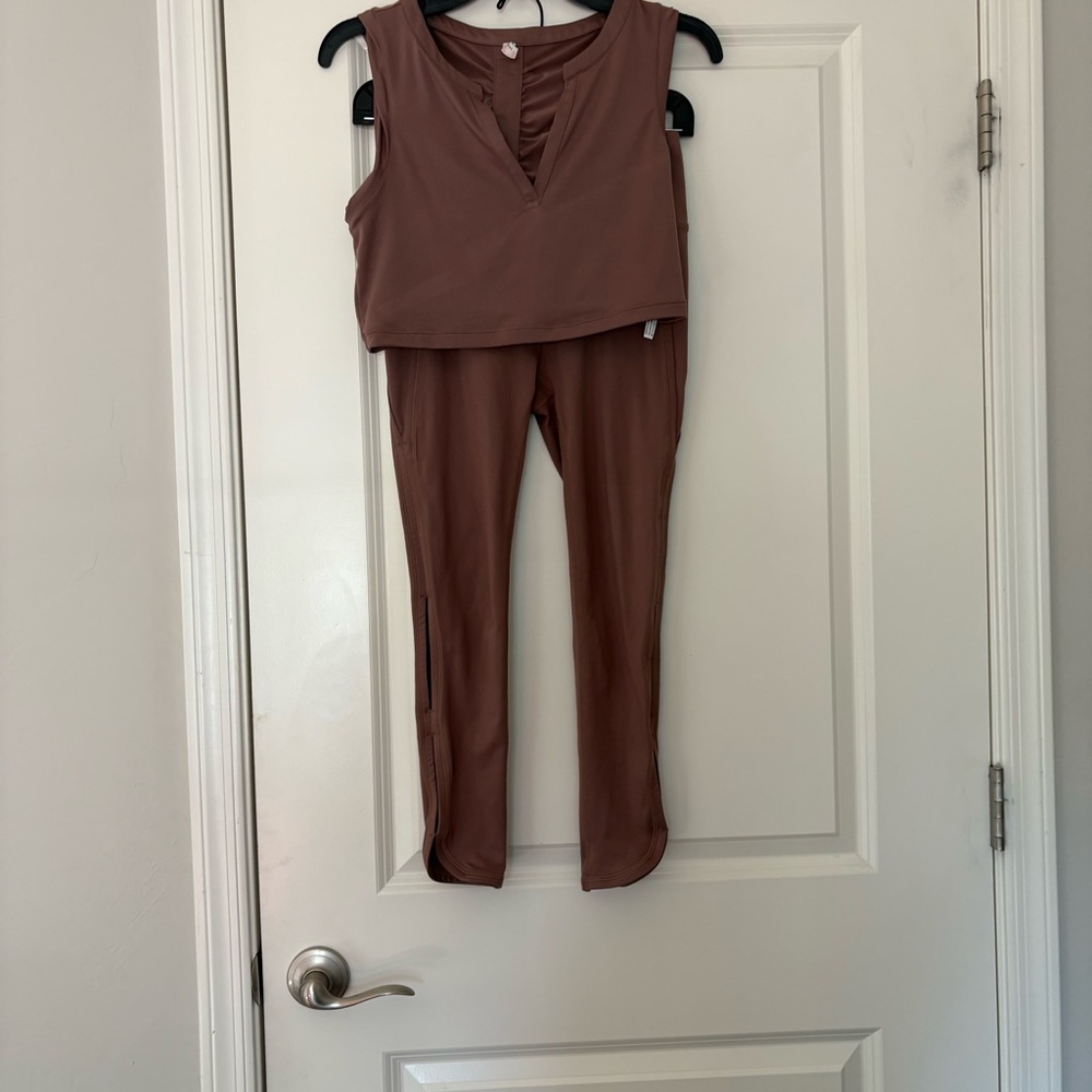 Free People Movement Women’s Brown Chic Sleeveless Tank & Leggings Co-Ord Set - Picture 2 of 16